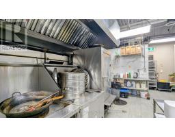 2584 Finch Avenue W, Toronto, ON M9M2G3 Photo 11