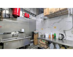2584 Finch Avenue W, Toronto, ON M9M2G3 Photo 14