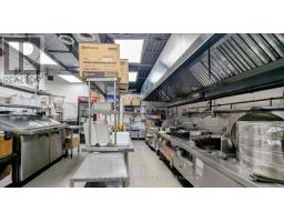 2584 Finch Avenue W, Toronto, ON M9M2G3 Photo 15