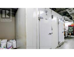 2584 Finch Avenue W, Toronto, ON M9M2G3 Photo 19