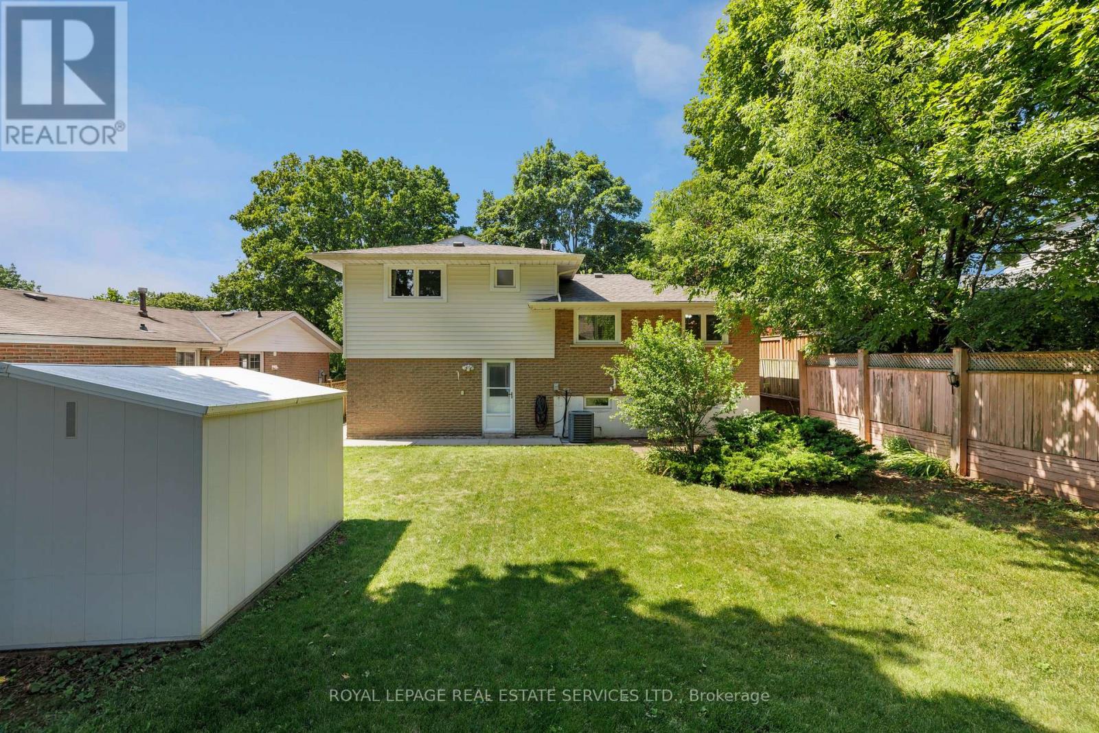18 OSBORNE CRESCENT - Image 25