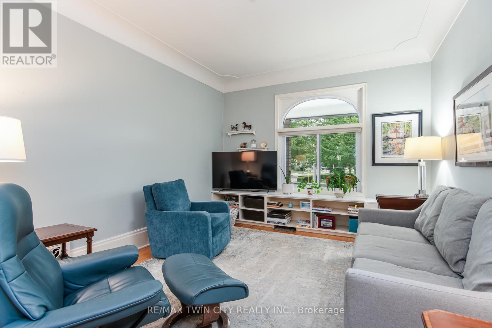32 SAMUEL STREET - Image 21