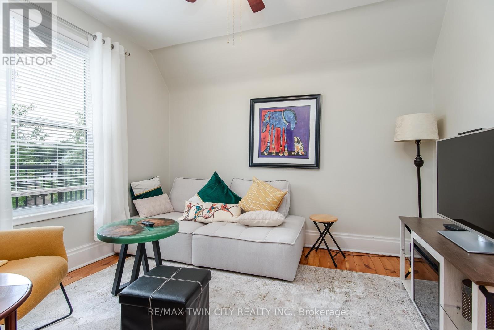 32 SAMUEL STREET - Image 32