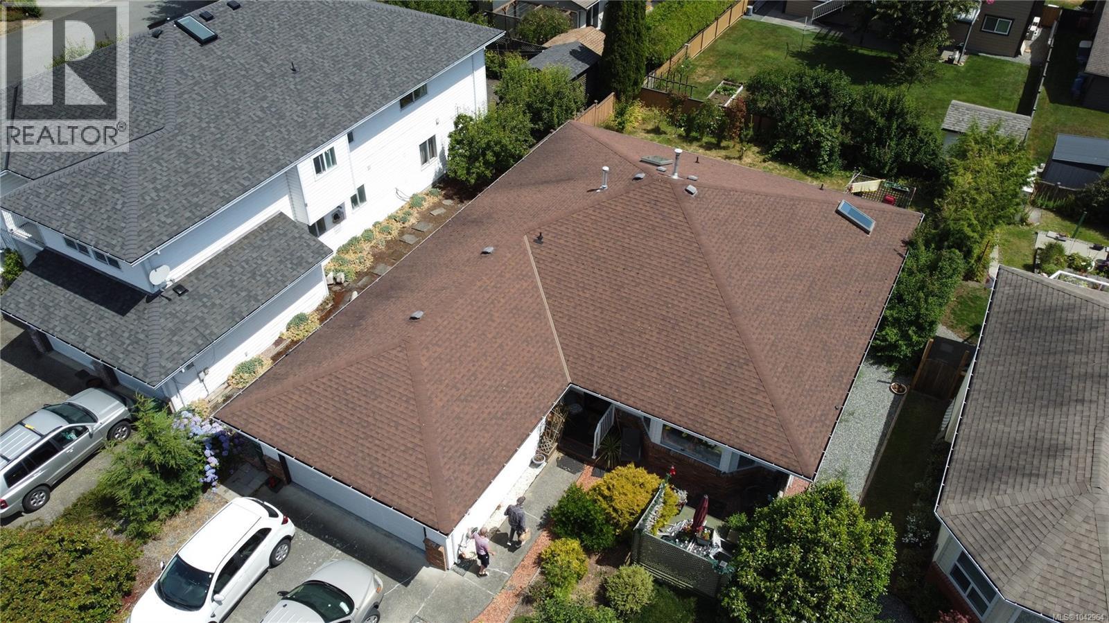 1777 Latimer Rd - Image 17
