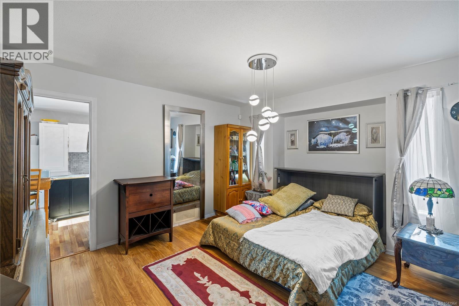 1777 Latimer Rd - Image 6