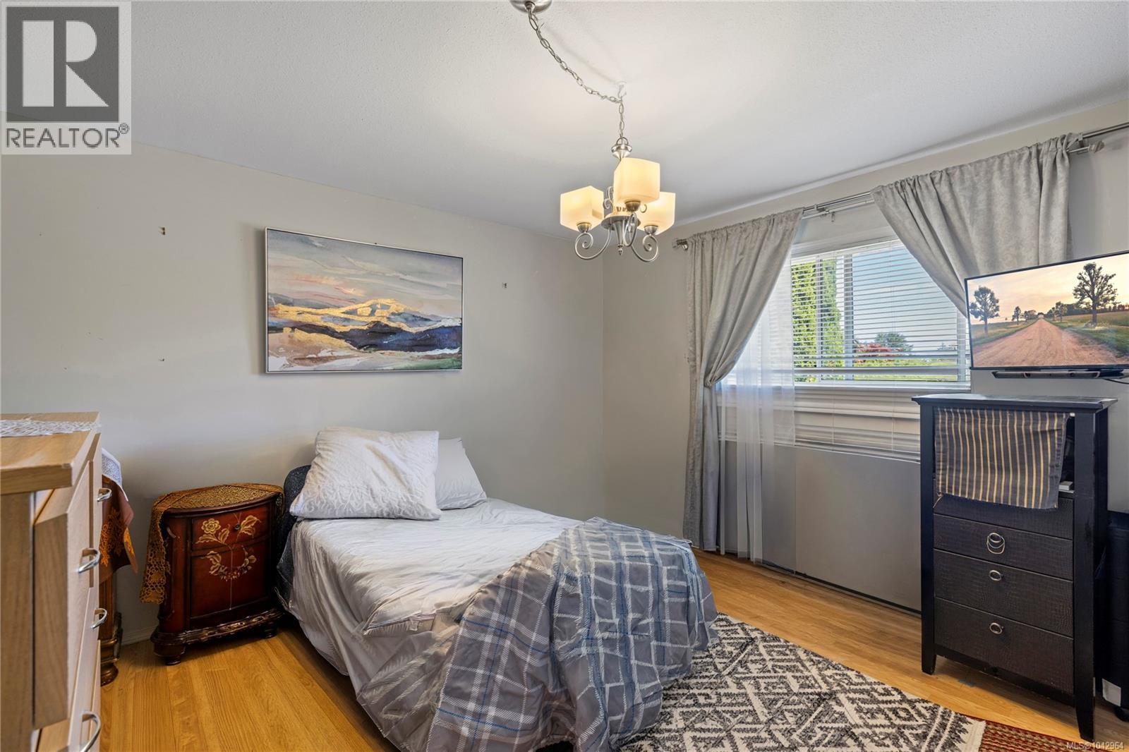 1777 Latimer Rd - Image 7
