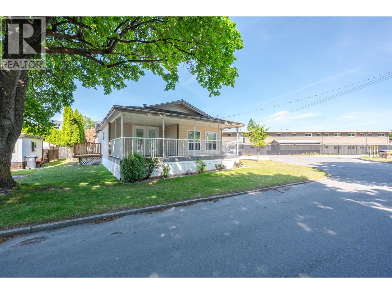 #37 197 Dauphin Avenue - 10