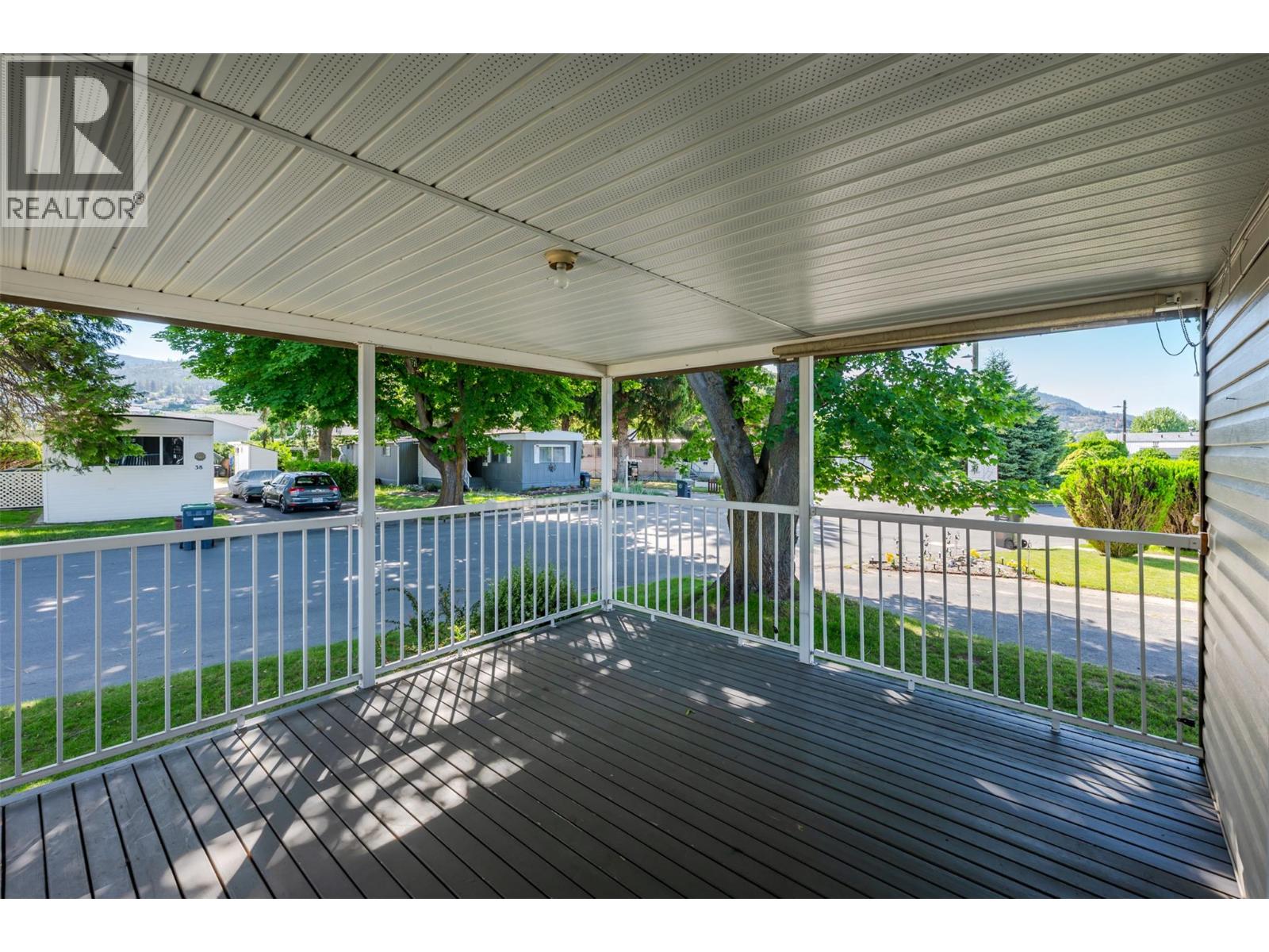#37 197 Dauphin Avenue - 31