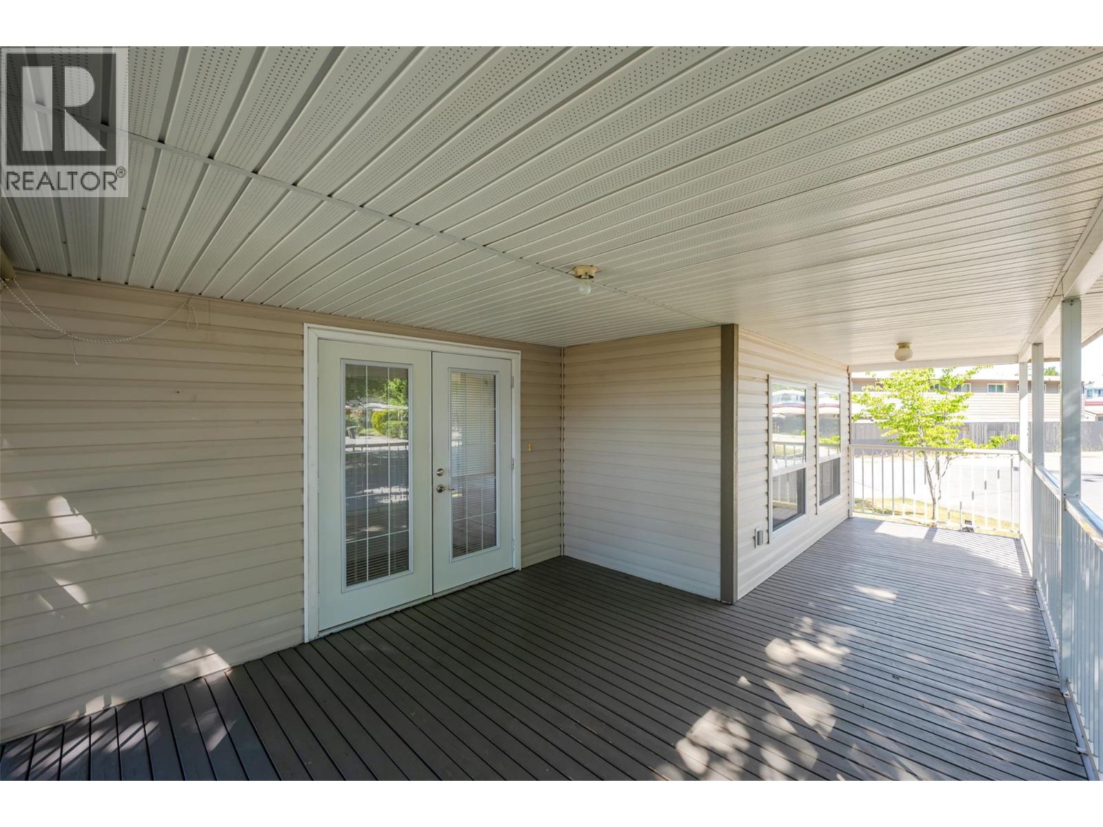 #37 197 Dauphin Avenue - 33