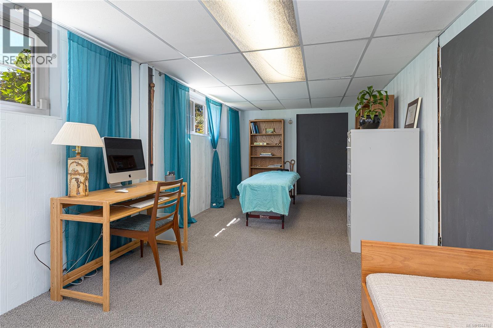 6224 Robin Way - 30