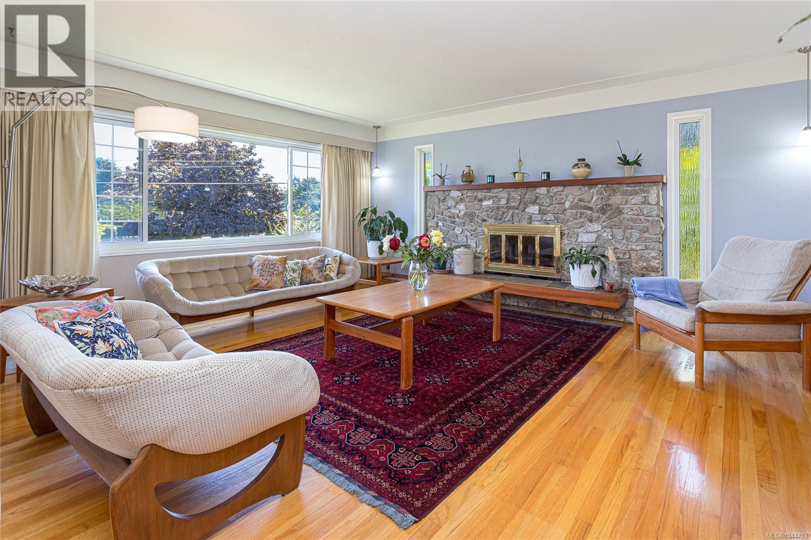 6224 Robin Way - 9