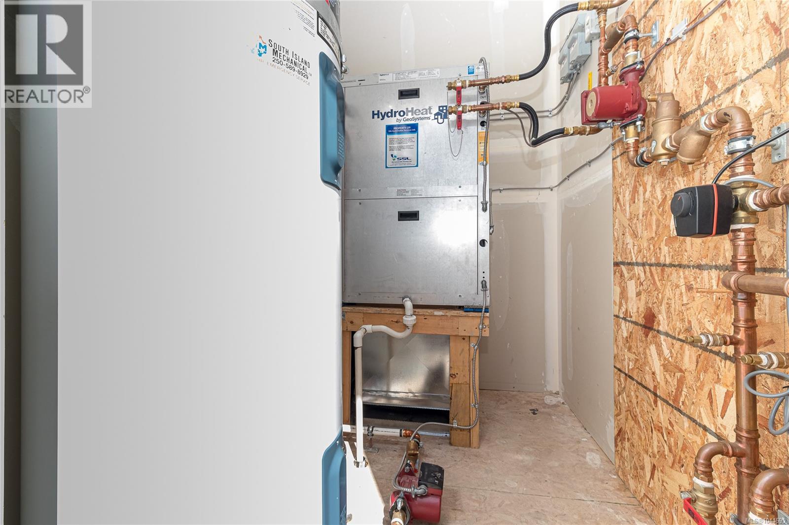 1186 Sikorsky Rd - Image 29