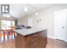 1186 Sikorsky Rd, Langford, BC V9B0M7 Photo 13