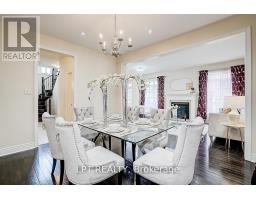 Family room - 116 Dunlop Street, Richmond Hill, ON L4C0X1 Photo 6