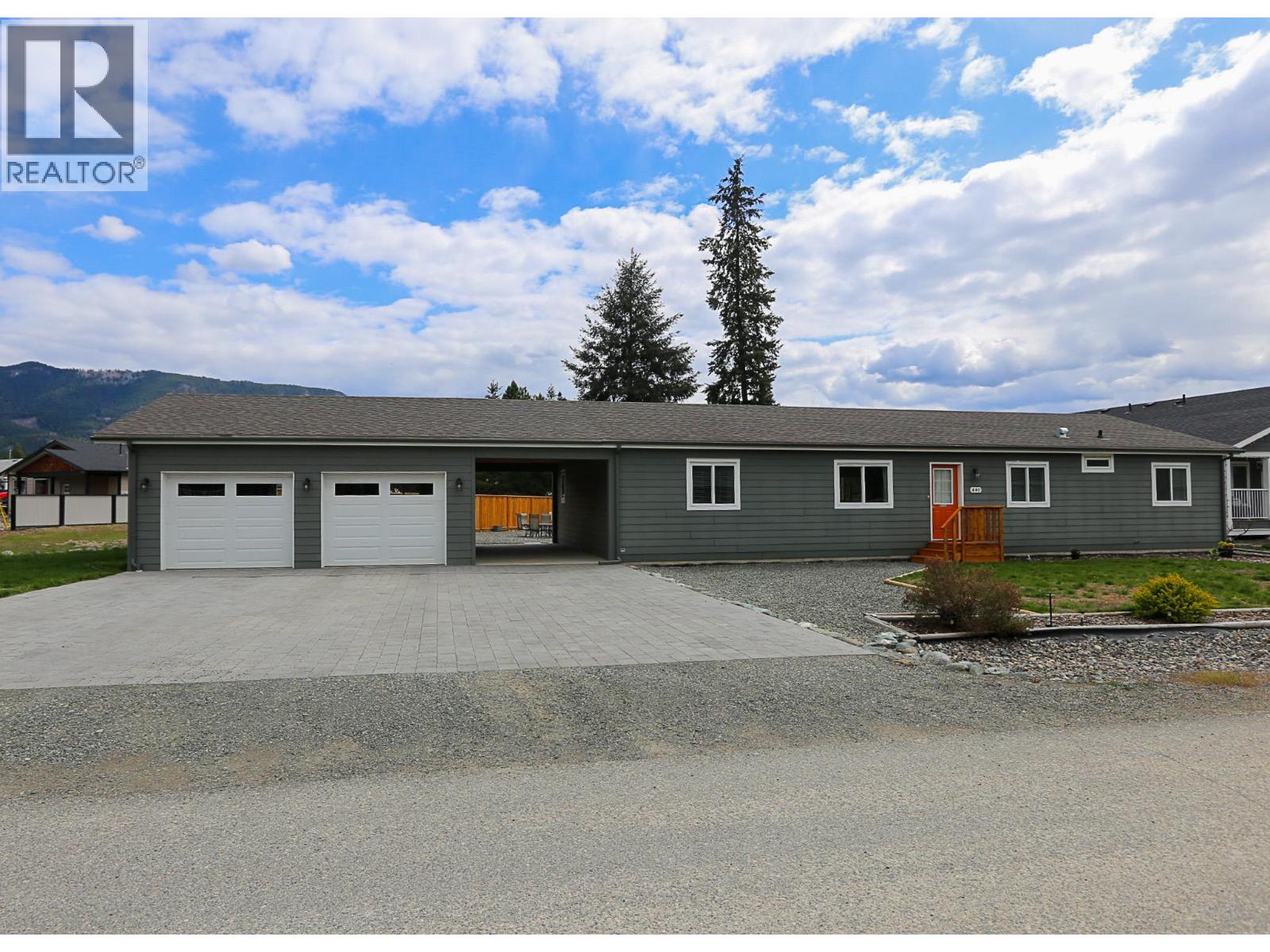 440 Siska Drive - 1