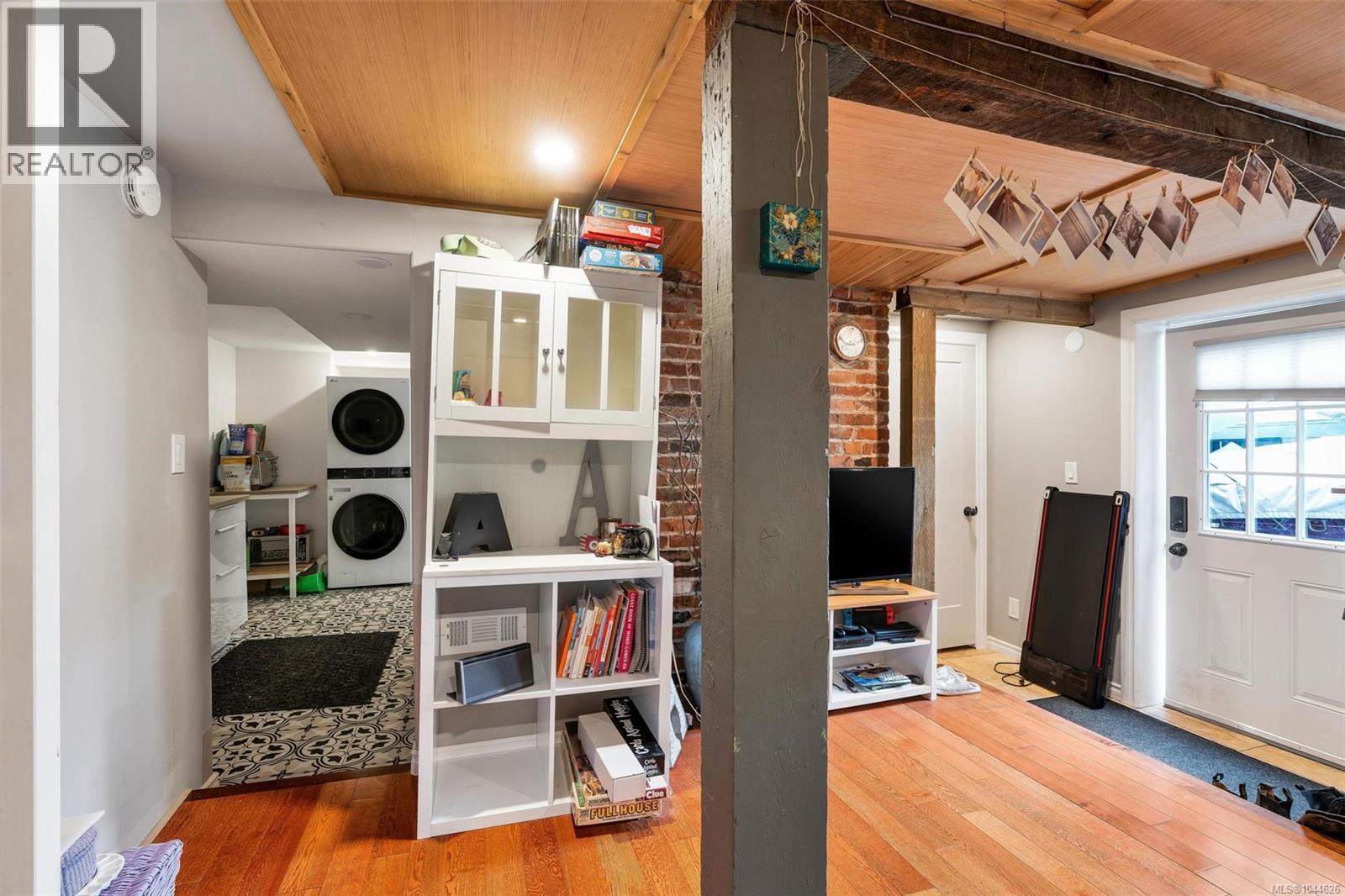 920 Jasmine Ave - 19