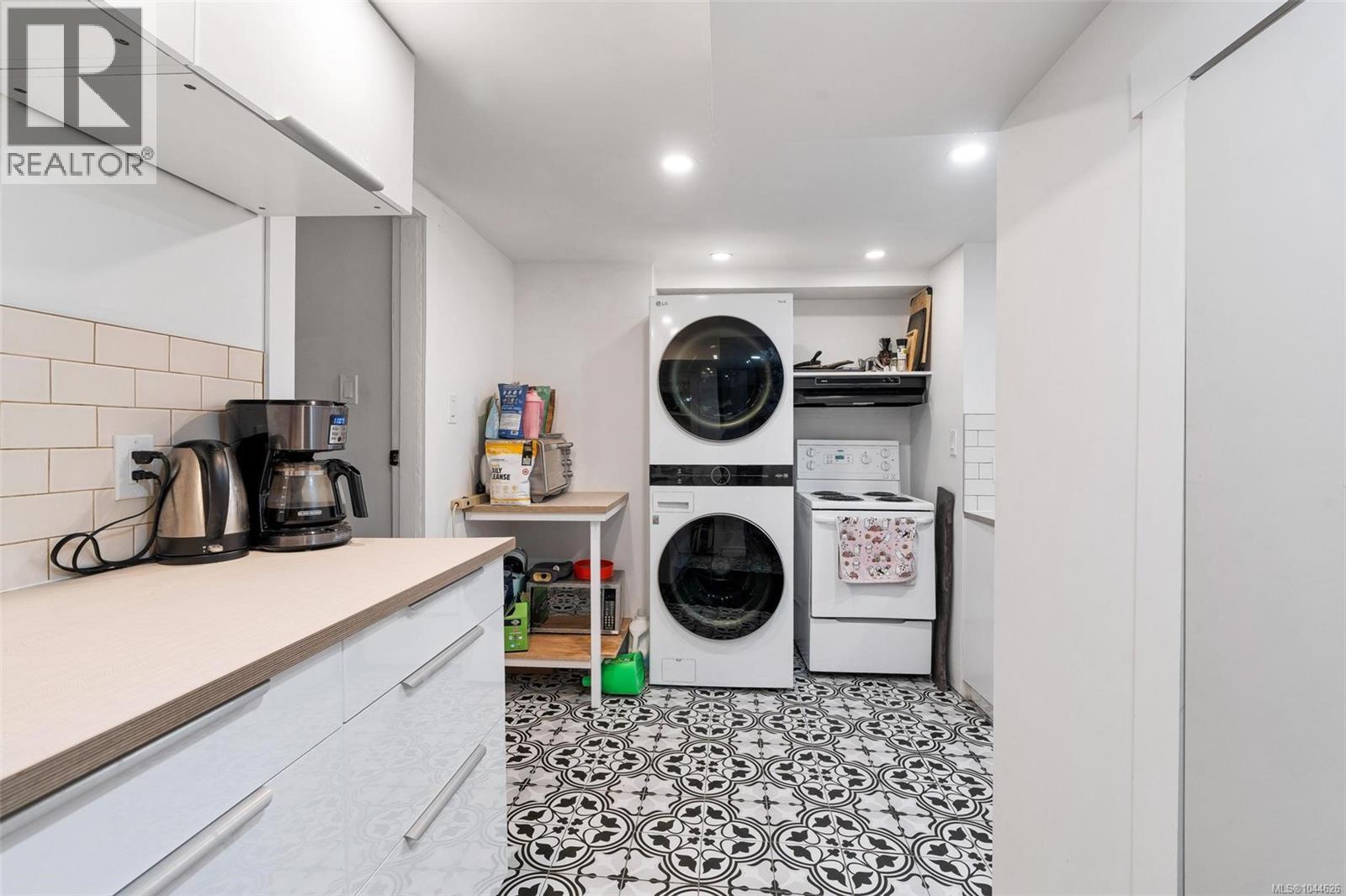 920 Jasmine Ave - 20