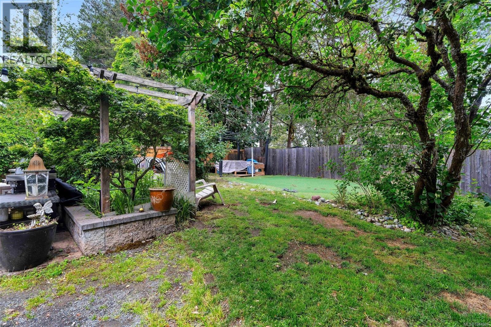 920 Jasmine Ave - Image 26