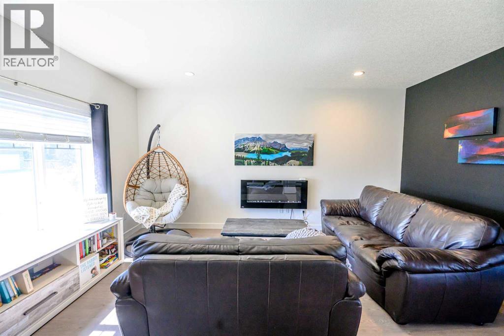 8718 72 Avenue - Image 8
