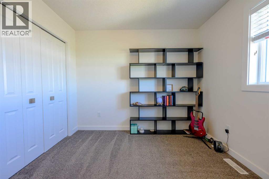 8718 72 Avenue - 30