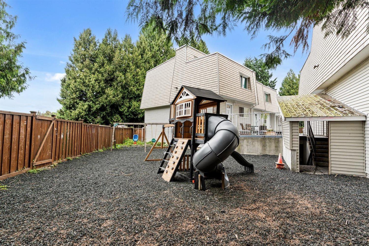 4 33293 E BOURQUIN CRESCENT, Abbotsford