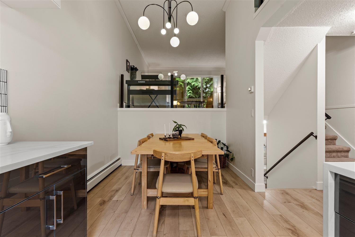 4 33293 E BOURQUIN CRESCENT, Abbotsford