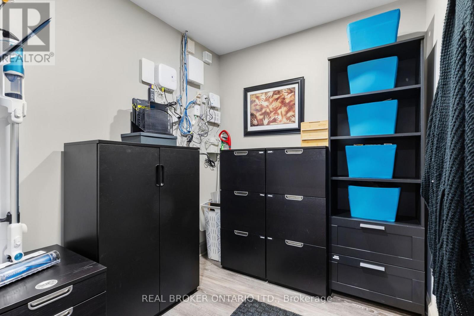 1 Bath Office for Sale in Ottawa – 400-4 – 2200 PRINCE OF WALES DRIVE, Ottawa – MLS# X13622102 - Image 10