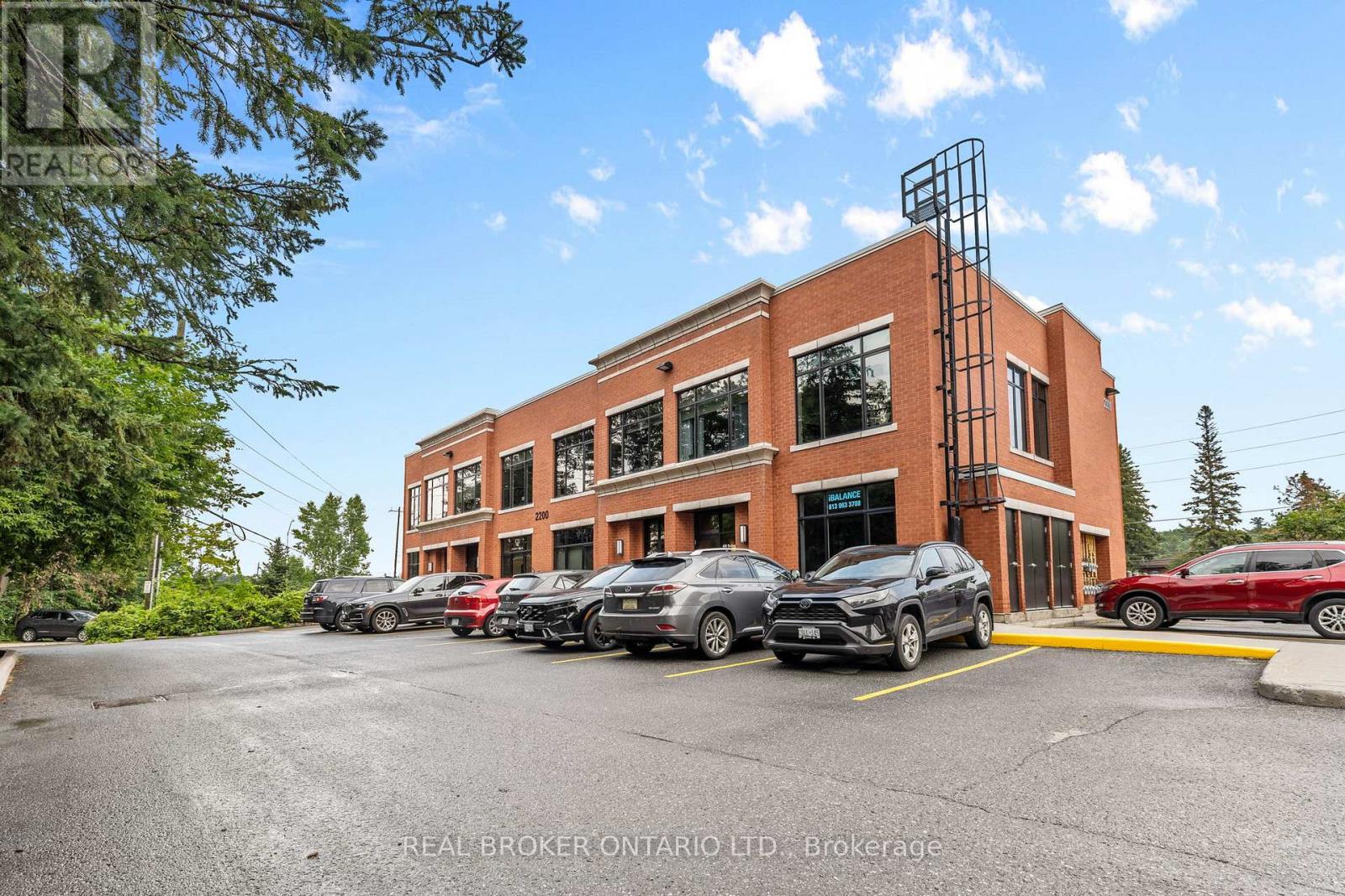 1 Bath Office for Sale in Ottawa – 400-4 – 2200 PRINCE OF WALES DRIVE, Ottawa – MLS# X13622102 - Image 29