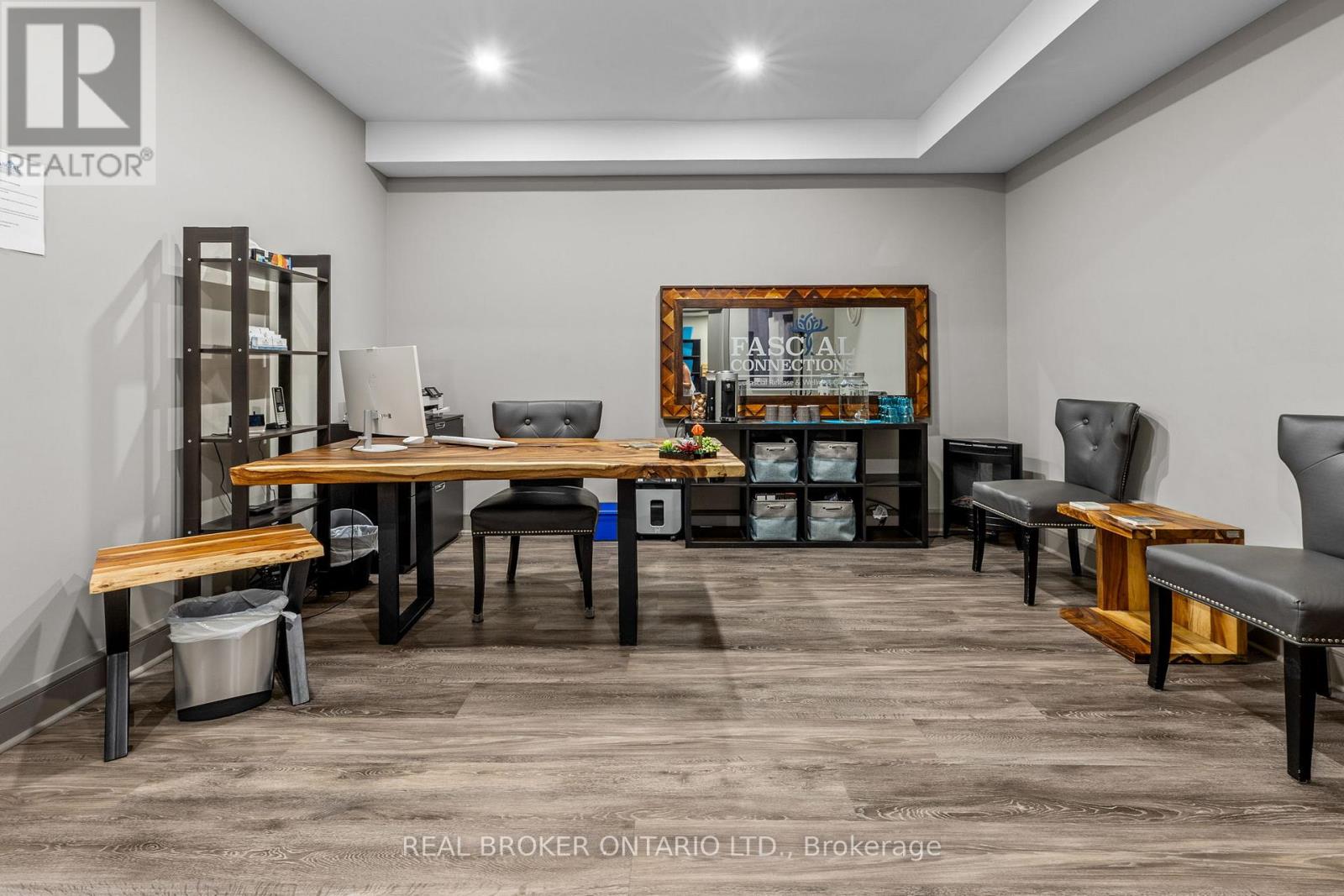 1 Bath Office for Sale in Ottawa – 400-4 – 2200 PRINCE OF WALES DRIVE, Ottawa – MLS# X13622102 - Image 7