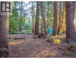 1136 Herchmer Road, Savary Island, BC V8A0G7 Photo 13