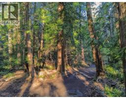 1136 Herchmer Road, Savary Island, BC V8A0G7 Photo 22