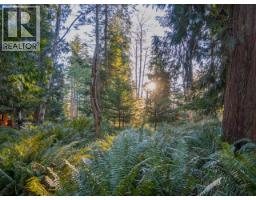 1136 Herchmer Road, Savary Island, BC V8A0G7 Photo 37