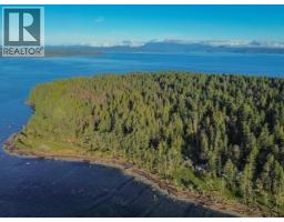 1136 Herchmer Road, Savary Island, BC V8A0G7 Photo 9