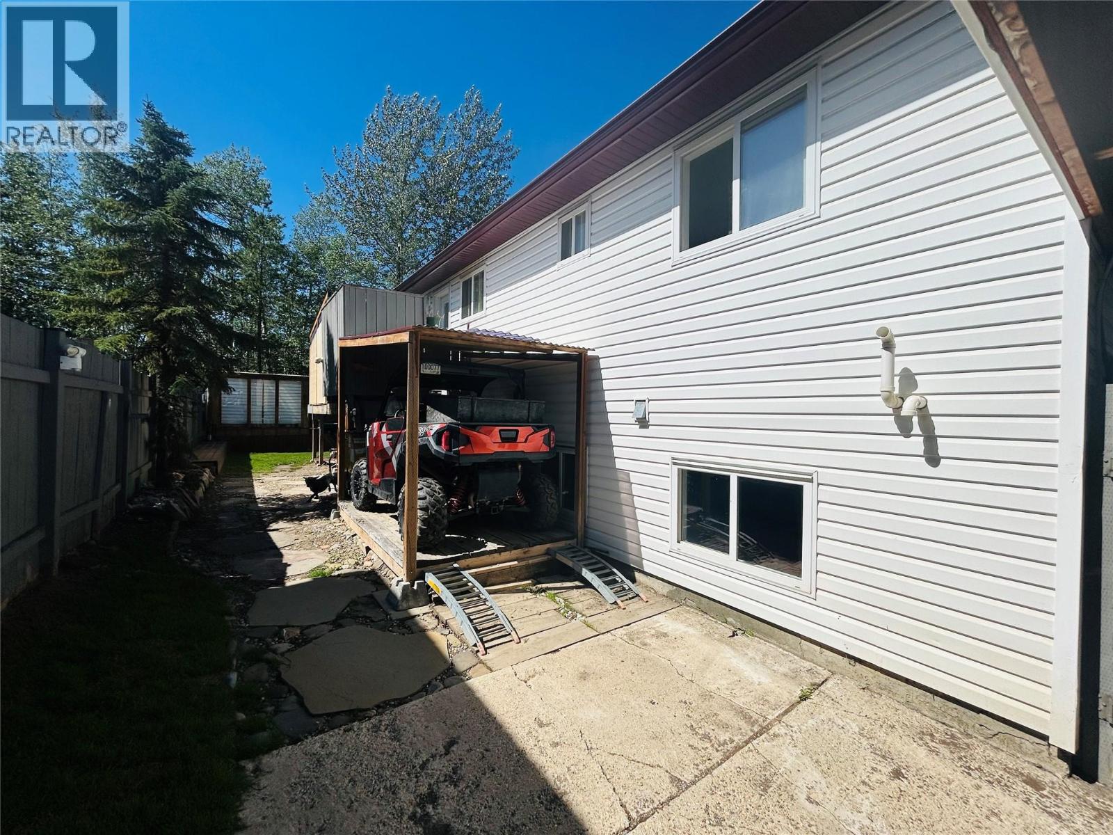 101 Murray Drive - Image 13