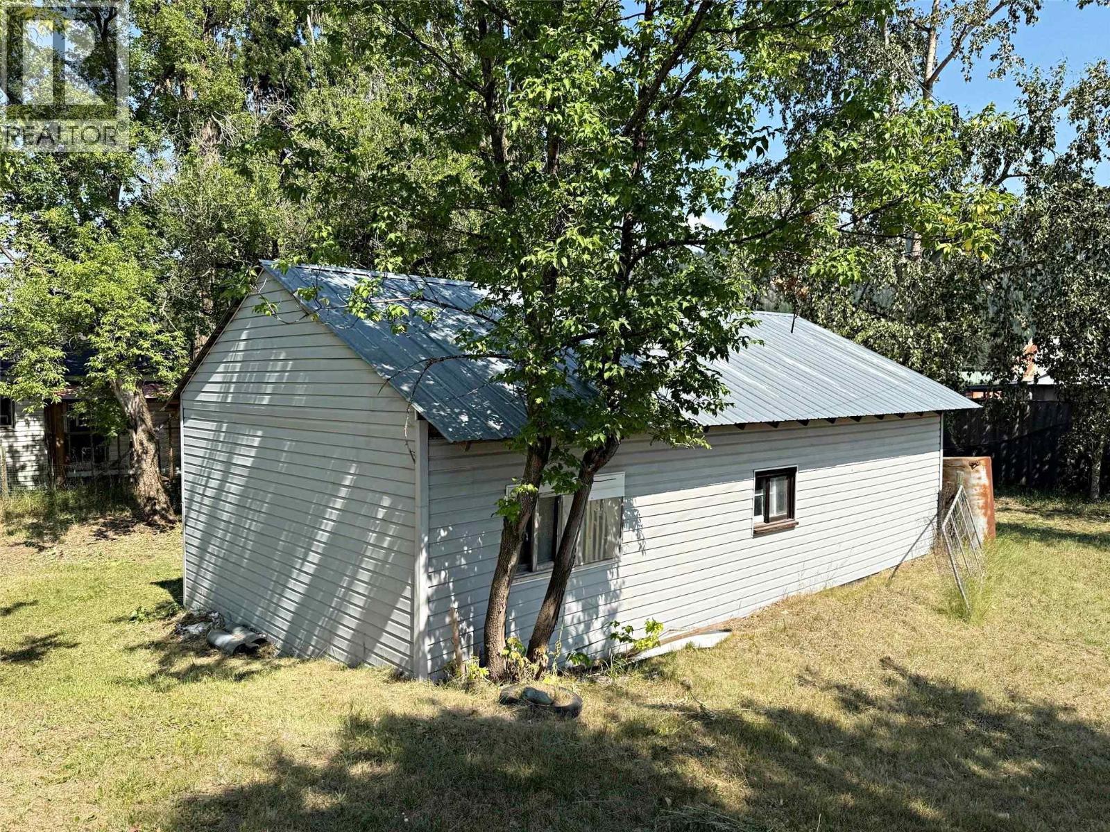 9872 Institute Street - Image 4
