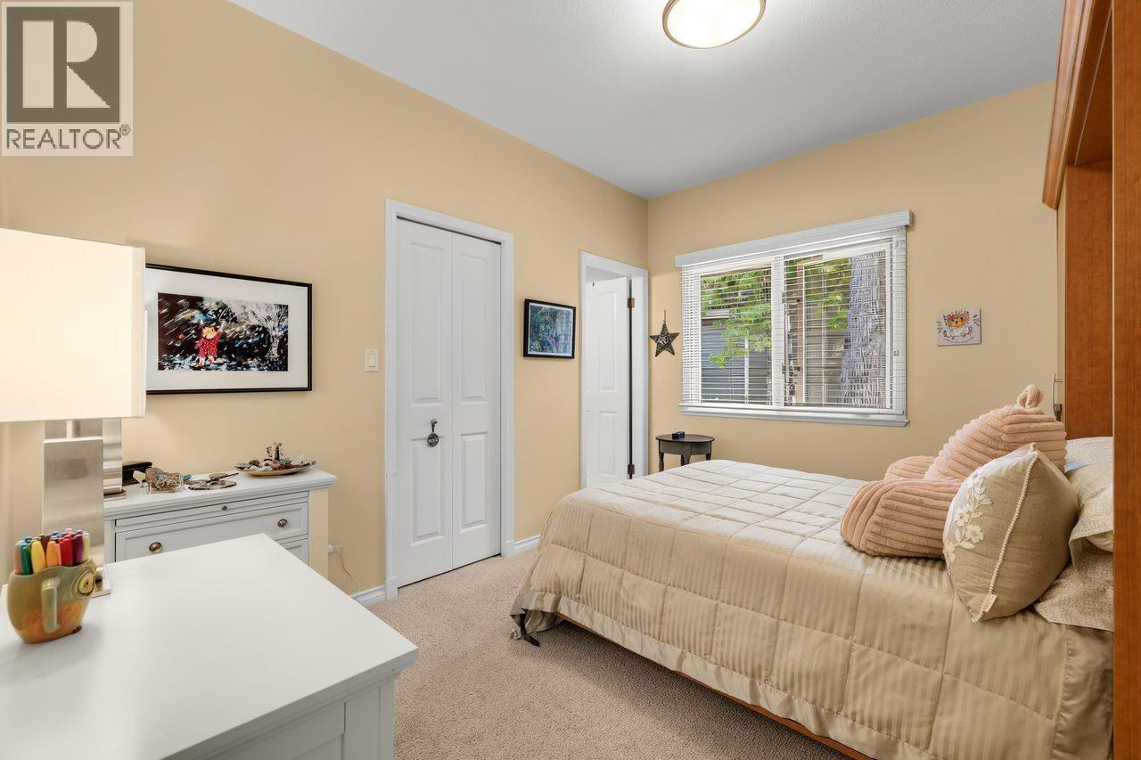 #206-6505 3 Avenue, Delta