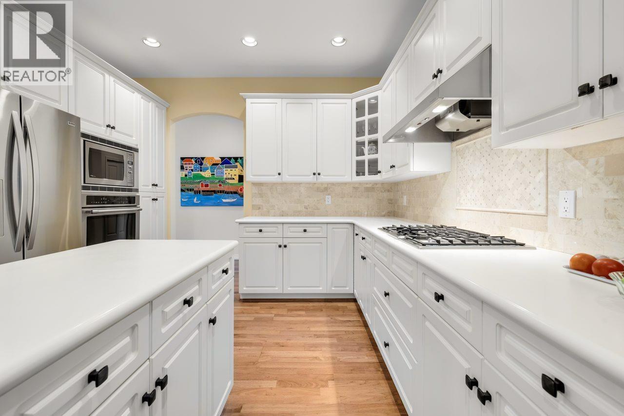 #206-6505 3 Avenue, Delta