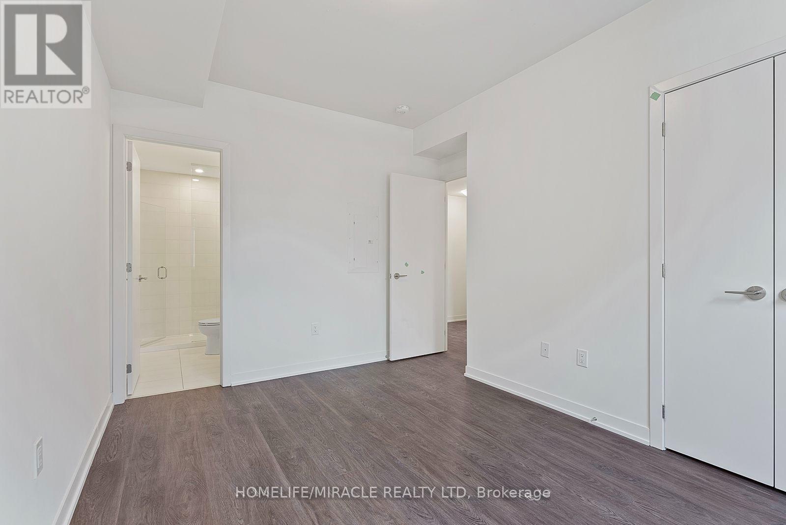#TH704 5 STECKLEY HOUSE LANE - 20