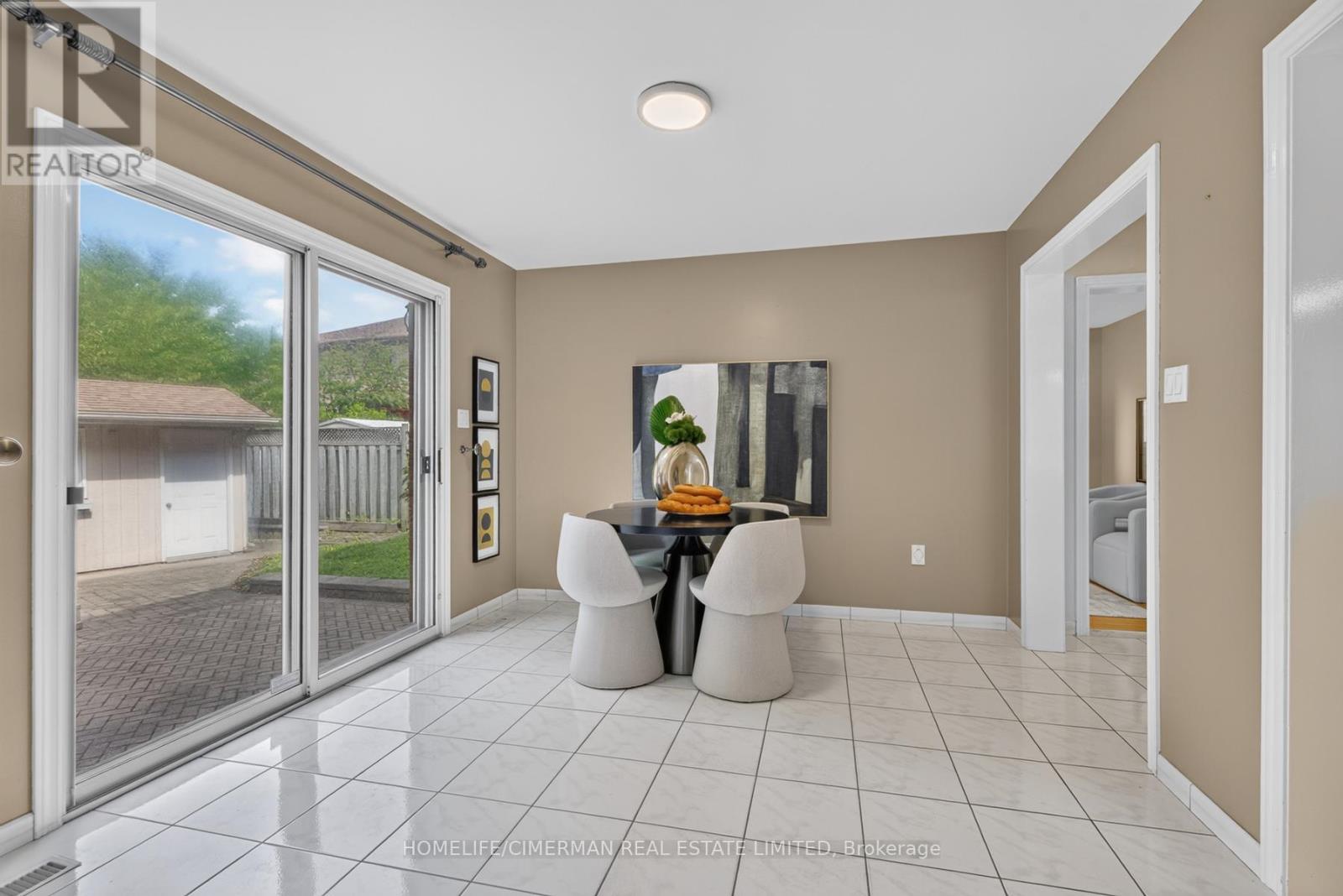 6 CREEKVIEW AVENUE - 16