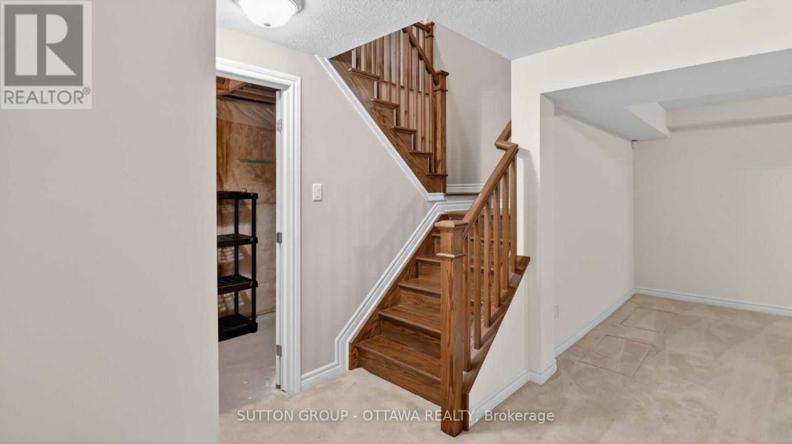 3 Bed, 3 Bath House for Sale in Ottawa – 104 PASSAGEWAY PRIVATE, Ottawa – MLS# X13573696 - Image 65