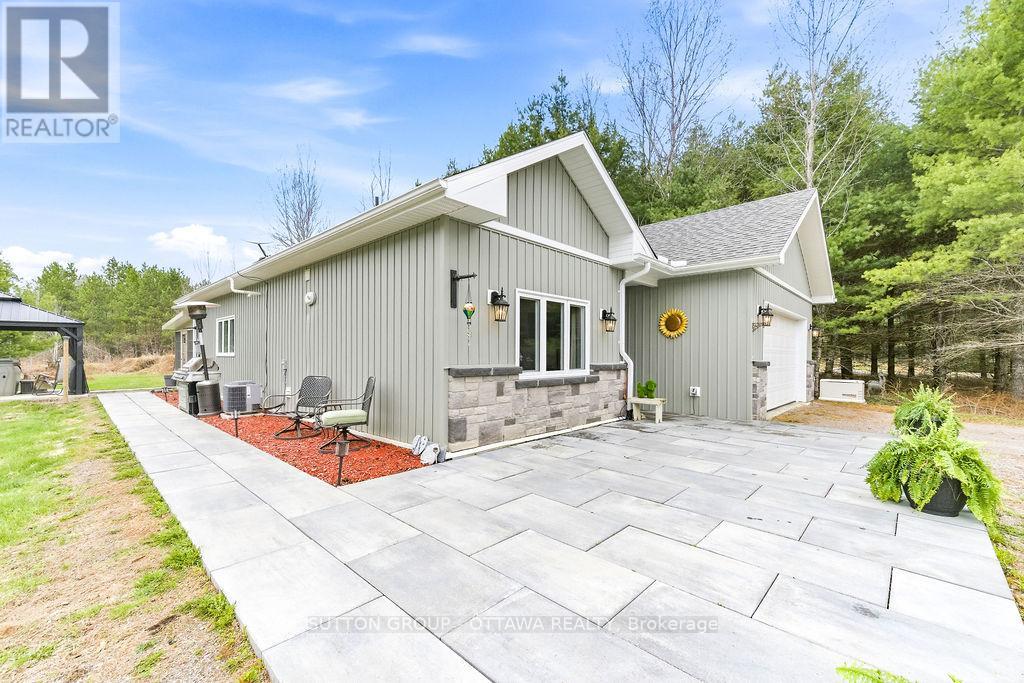 12 EASTERN AVENUE - Image 3