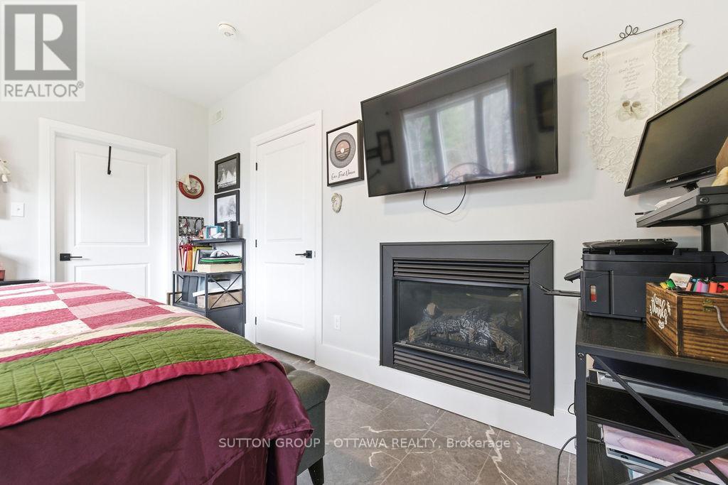 12 EASTERN AVENUE - Image 26