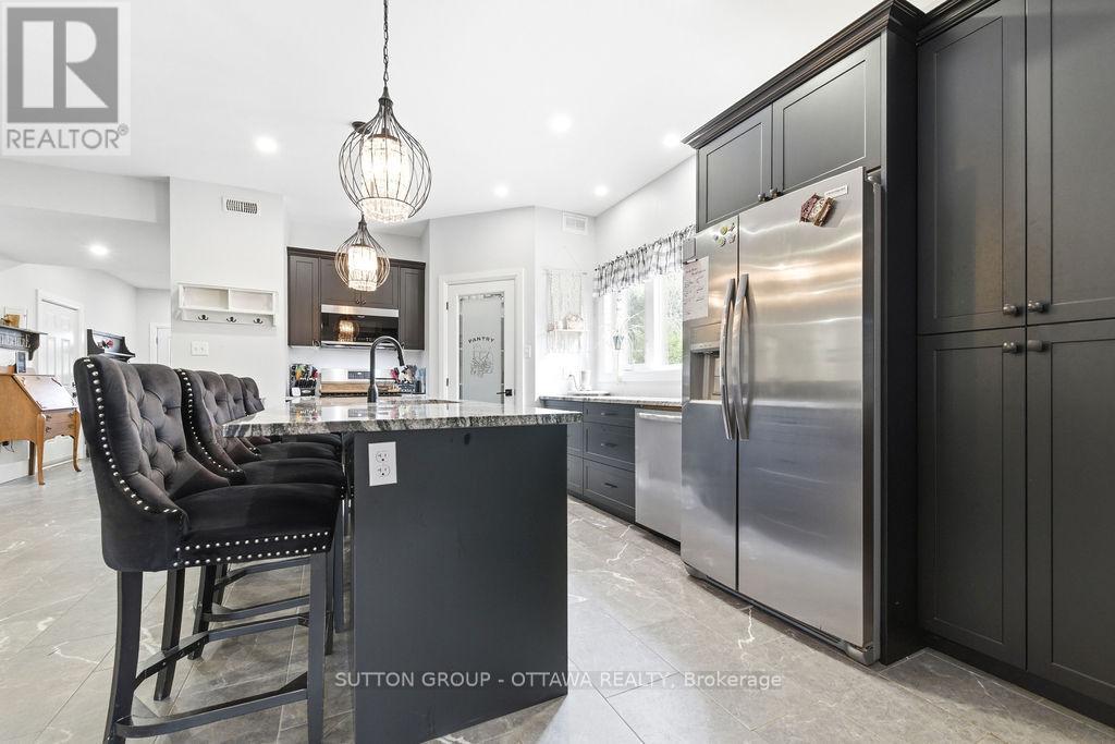 12 EASTERN AVENUE - Image 30
