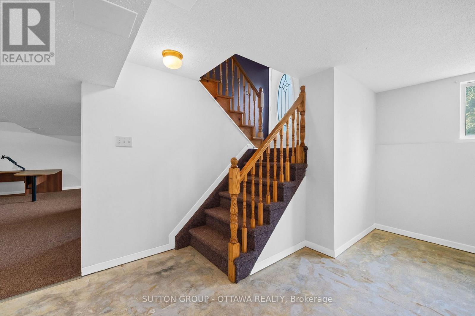 77 MAIN STREET - Image 23