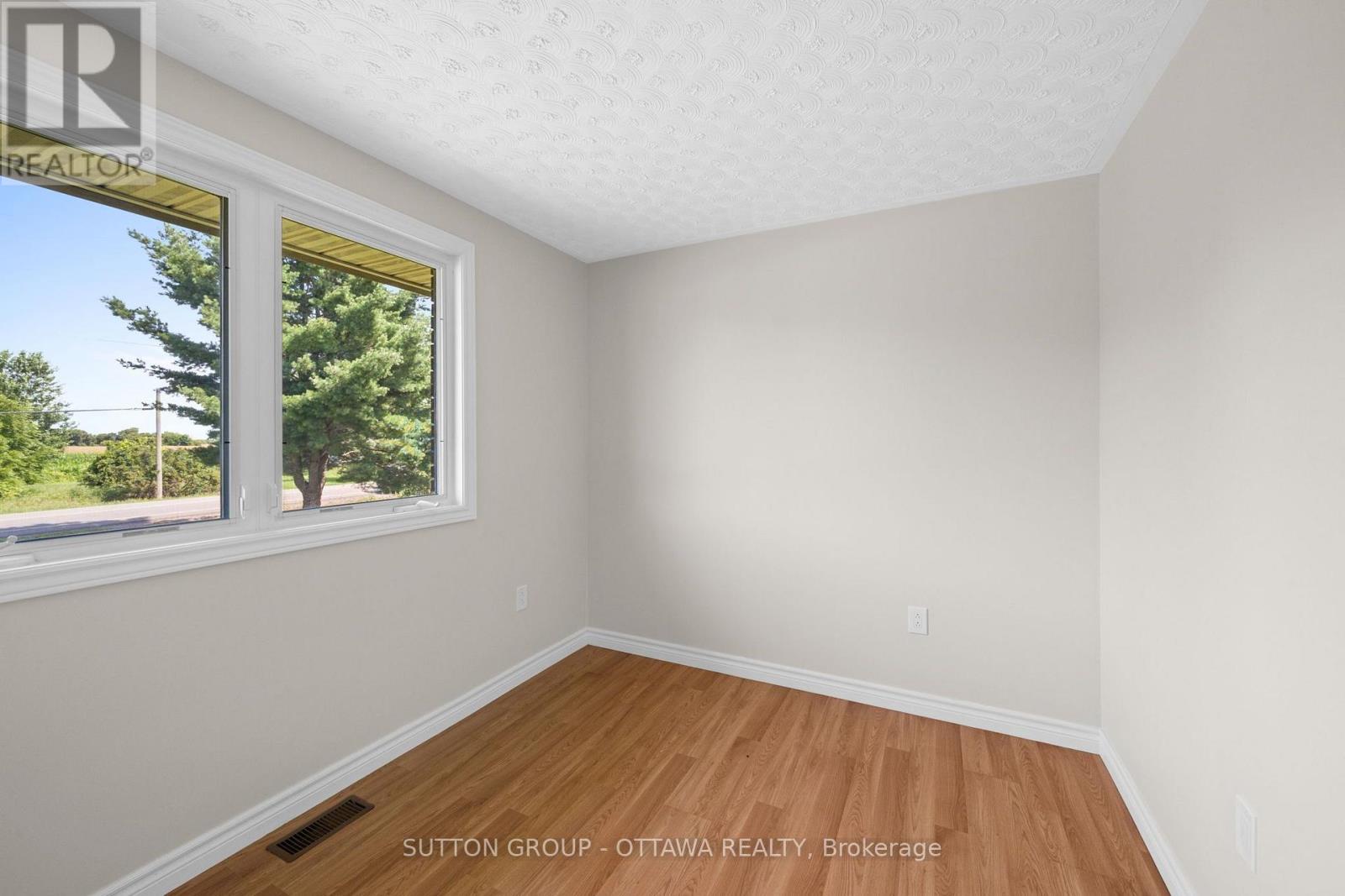 77 MAIN STREET - 20