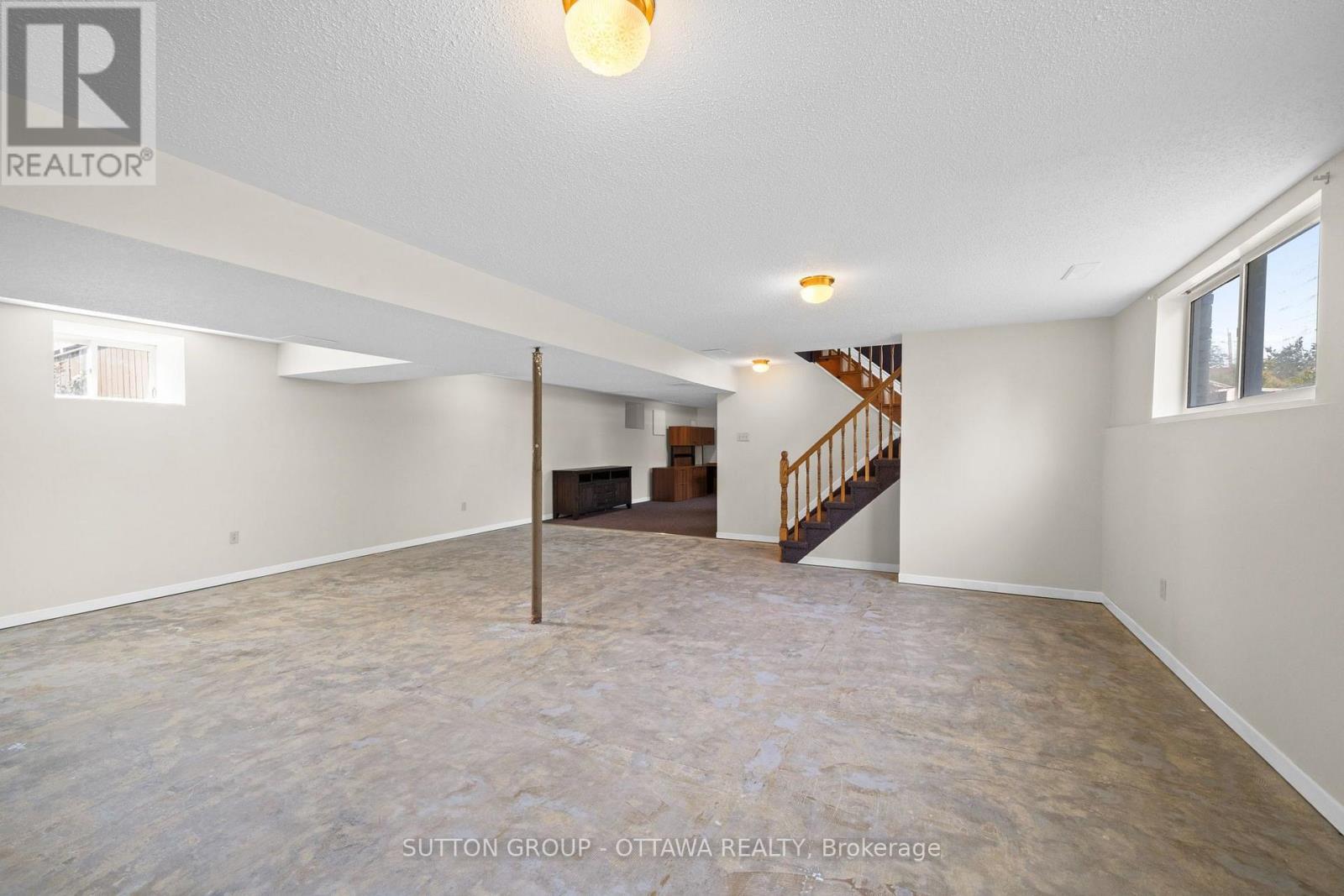77 MAIN STREET - Image 26