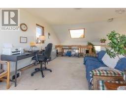 194 Thomas Road, Cape Forchu, NS B5A5G7 Photo 32