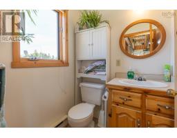 194 Thomas Road, Cape Forchu, NS B5A5G7 Photo 24