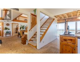 194 Thomas Road, Cape Forchu, NS B5A5G7 Photo 28