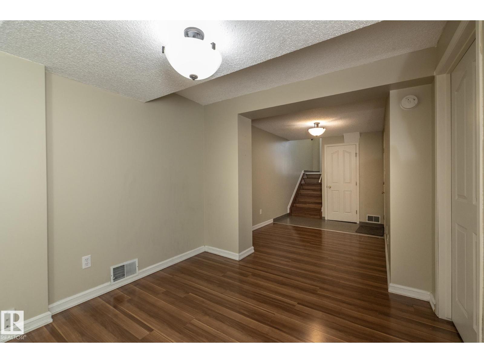#11 9703 174 ST NW - 33